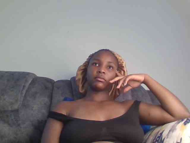 Sexxy-ebony2025 webcam