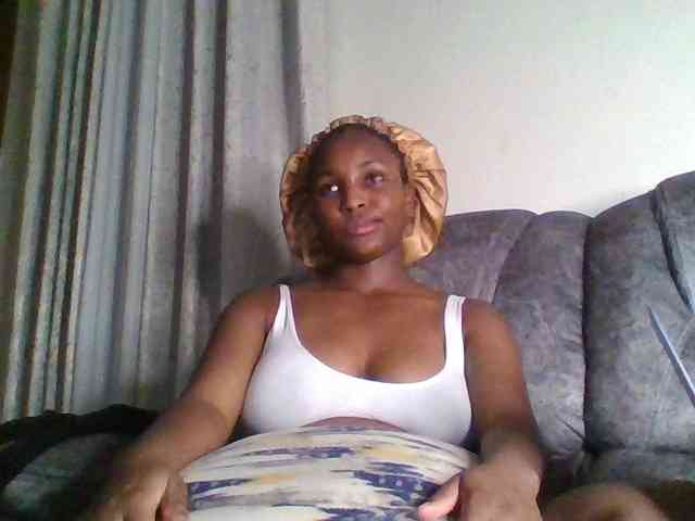 Sexxy-ebony2025 webcam