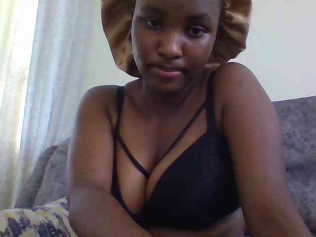 Sexxy-ebony2025 webcam