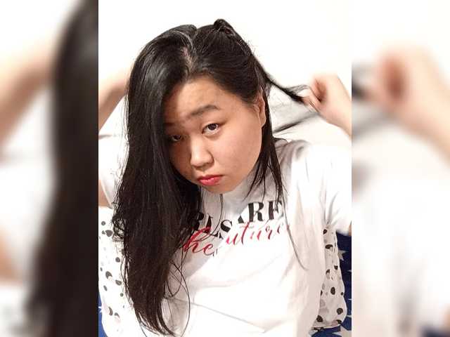 SophiaFlores's BongaCams show and profile