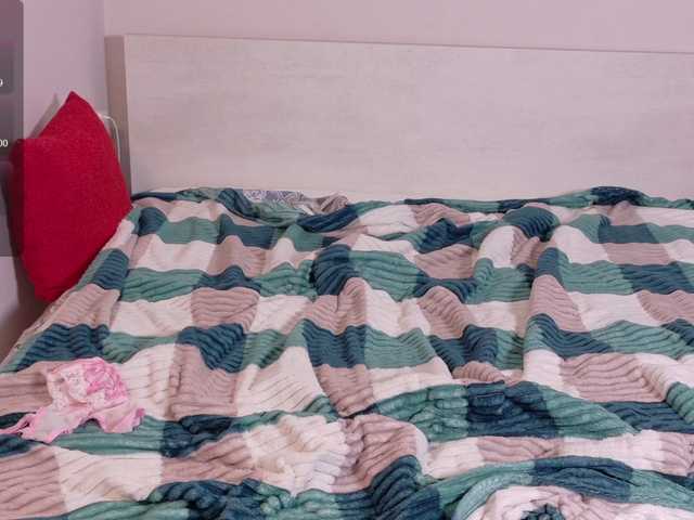 Lesya1kenknka's BongaCams show and profile