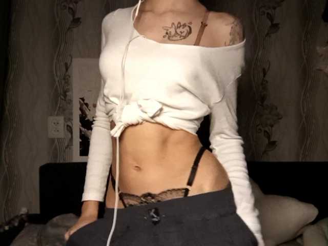 MatildaEinhorn's BongaCams show and profile