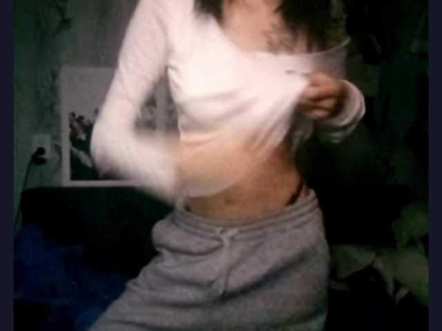 MatildaEinhorn's BongaCams show and profile