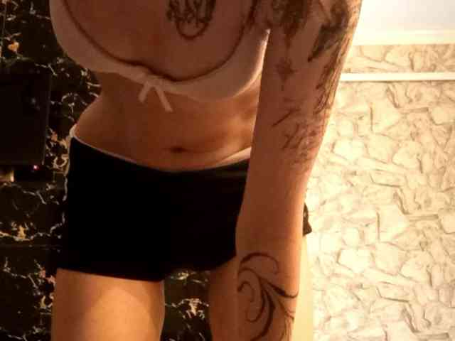 MatildaEinhorn webcam