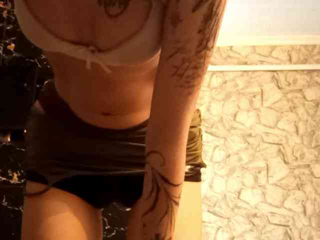 MatildaEinhorn webcam