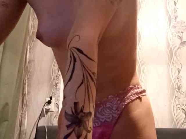 MatildaEinhorn webcam