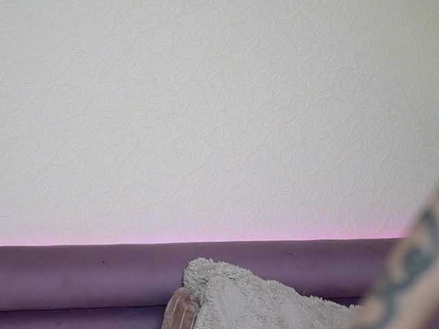 JoelleSoul's BongaCams show and profile