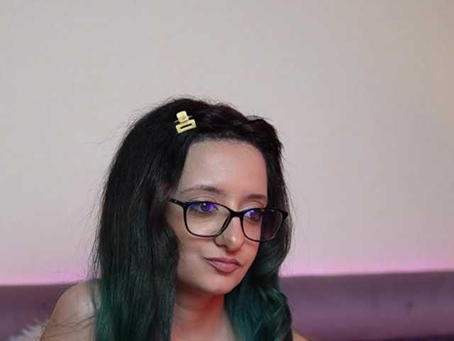 JoelleSoul's BongaCams show and profile