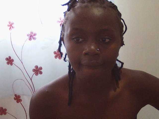 Xnyder – webcam model profile photo