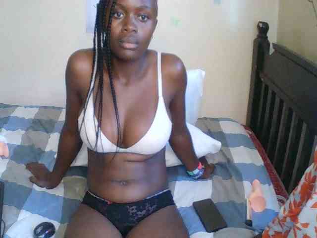 Xnyder Live Webcam on BongaCams