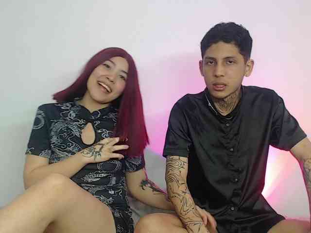 mila-and-sebas webcam