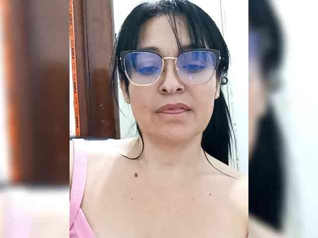 BellaNoire- BellaNoire-