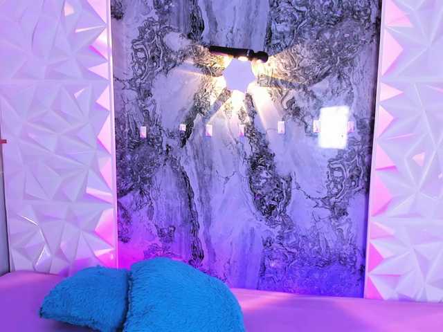 Sofia-Love7's BongaCams show and profile