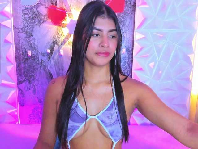 Sofia-Love7's BongaCams show and profile