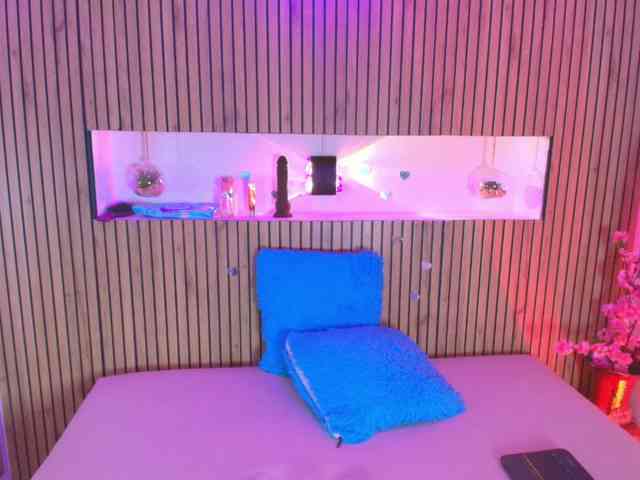 Sofia-Love7 Live Webcam on BongaCams