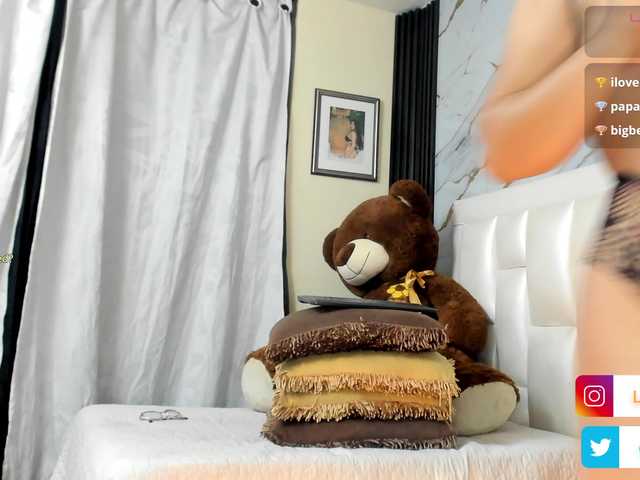 lesly-w's BongaCams show and profile