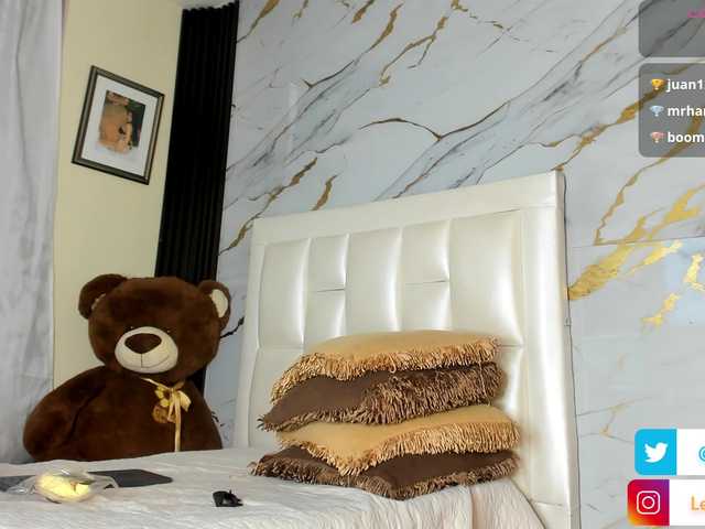 lesly-w's BongaCams show and profile