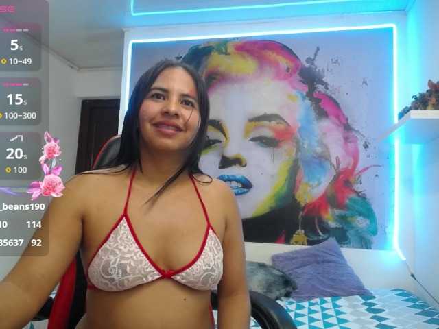 nicol-ross19's BongaCams show and profile