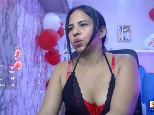 nicol-ross19 webcam