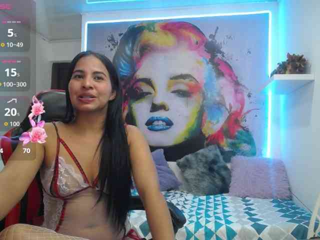 nicol-ross19 webcam