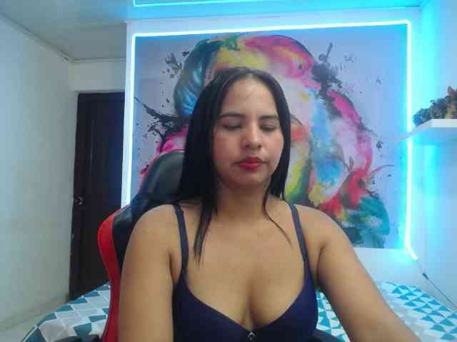 nicol-ross19 webcam