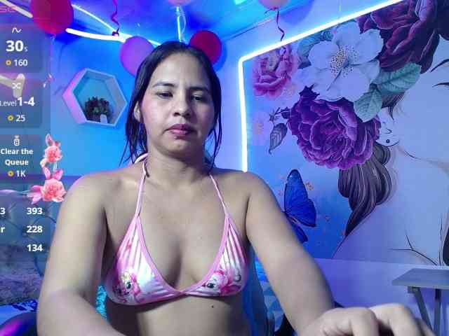 nicol-ross19 webcam