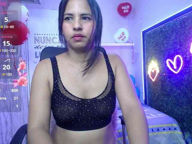 nicol-ross19 webcam