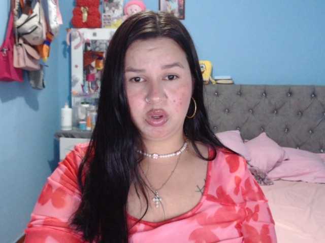 issabella's BongaCams show and profile