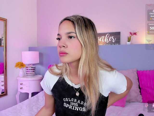 MeganRosse1's BongaCams show and profile