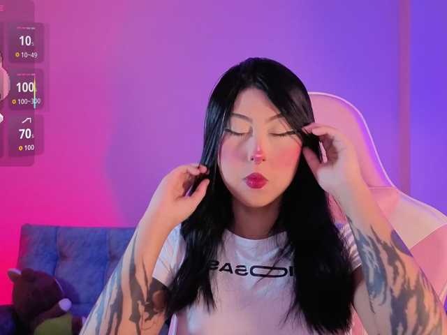 Sharonbone's BongaCams show and profile