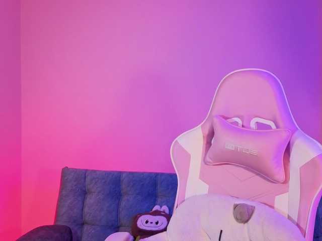 Sharonbone's BongaCams show and profile