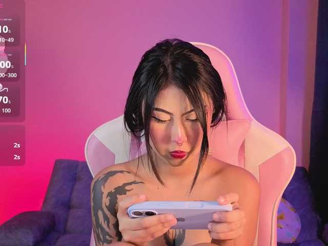 Sharonbone's BongaCams show and profile