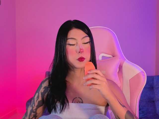 Sharonbone's BongaCams show and profile