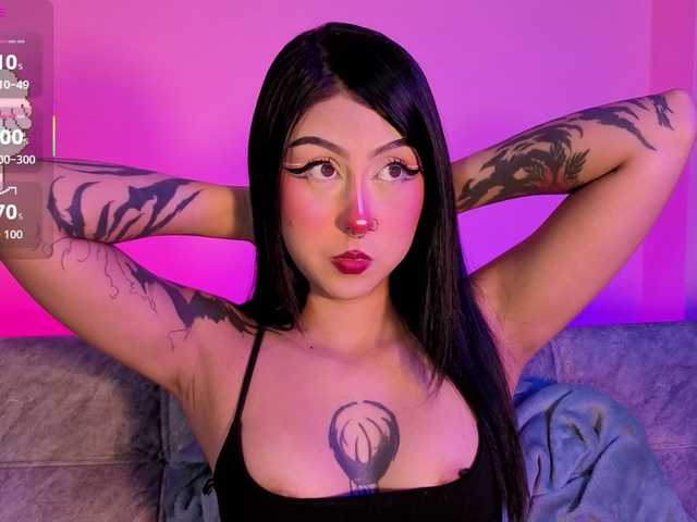 Sharonbone's BongaCams show and profile