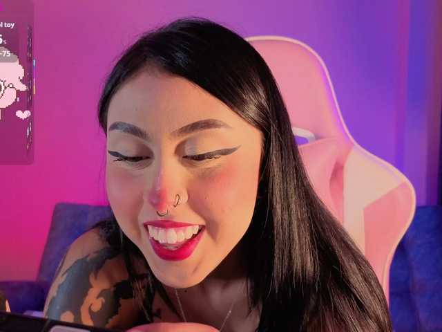 Sharonbone's BongaCams show and profile