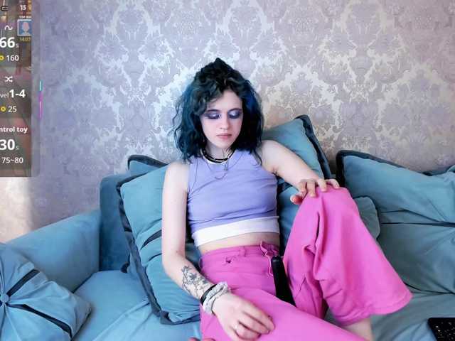 NoelleGothicShadow's BongaCams show and profile