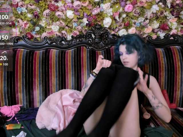 NoelleGothicShadow's BongaCams show and profile