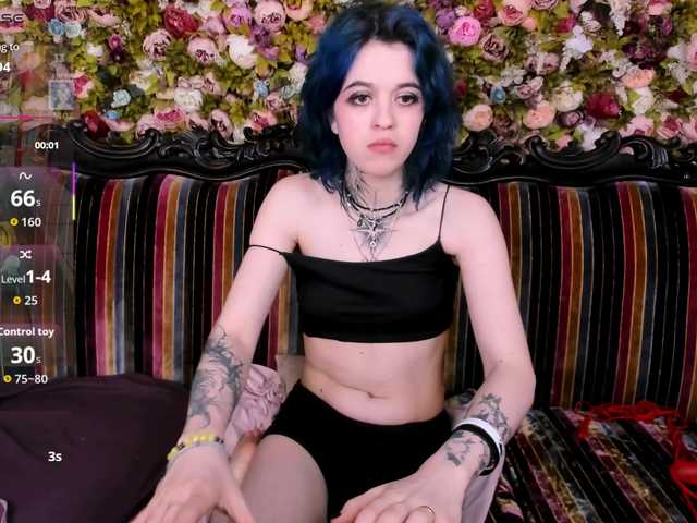 NoelleGothicShadow's BongaCams show and profile