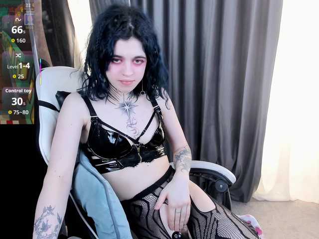 NoelleGothicShadow's BongaCams show and profile