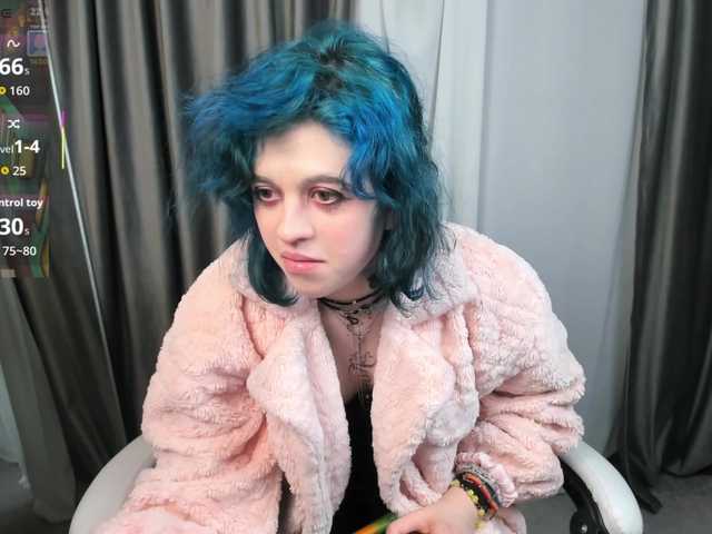 NoelleGothicShadow's BongaCams show and profile