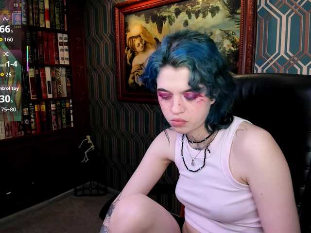 NoelleGothicShadow's BongaCams show and profile