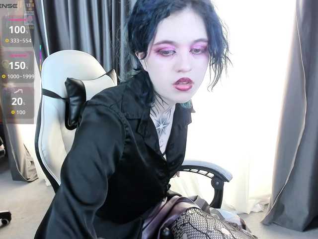 NoelleGothicShadow's BongaCams show and profile