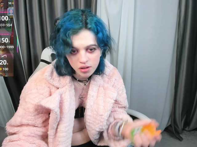 NoelleGothicShadow's BongaCams show and profile