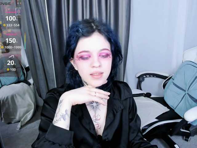 NoelleGothicShadow