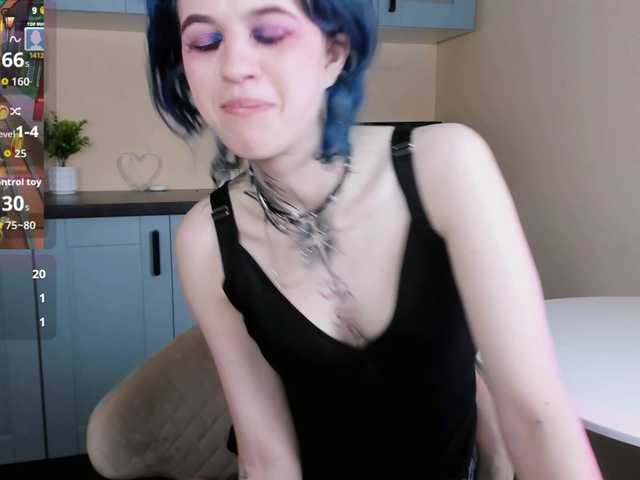 NoelleGothicShadow's BongaCams show and profile