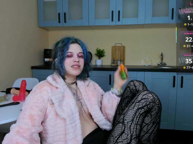 NoelleGothicShadow's BongaCams show and profile