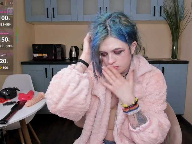 NoelleGothicShadow's BongaCams show and profile