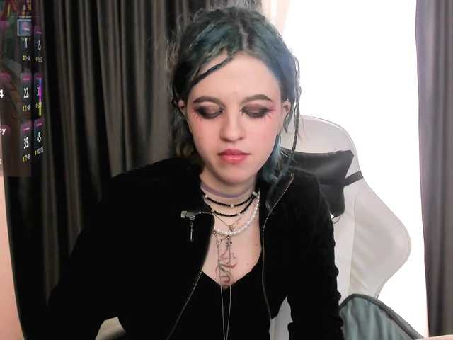 NoelleGothicShadow's BongaCams show and profile