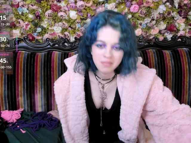 NoelleGothicShadow NoelleGothicShadow