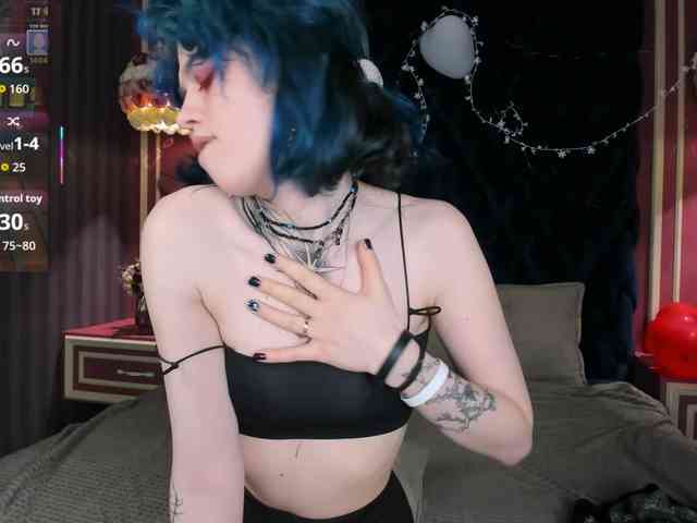 NoelleGothicShad... Live Webcam on BongaCams